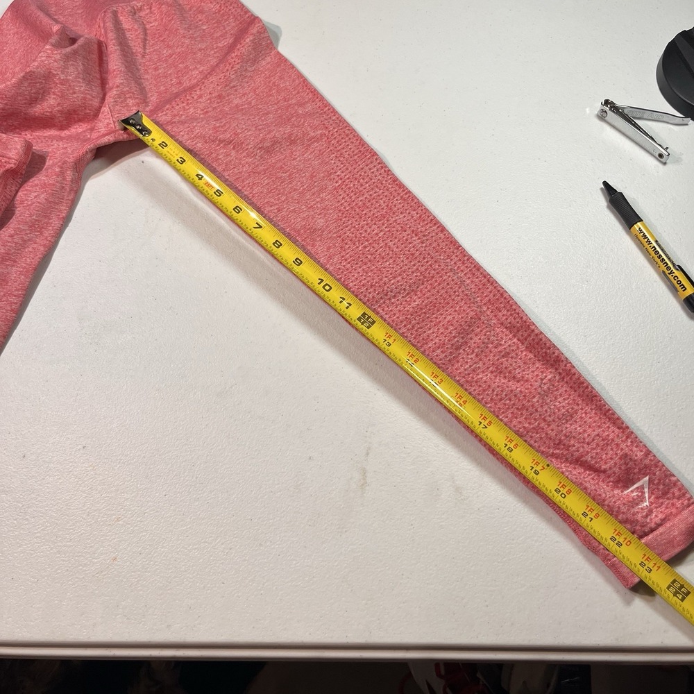 Gymshark Women's Leggings‎ Size XS Salmon Pink EUC - Picture 8 of 8